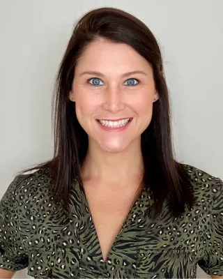 Lauren Cisco, CNM, APRN